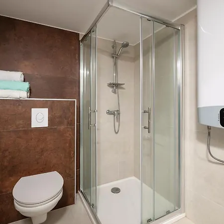 2 Bedroom Cozy In Apartment Medulin