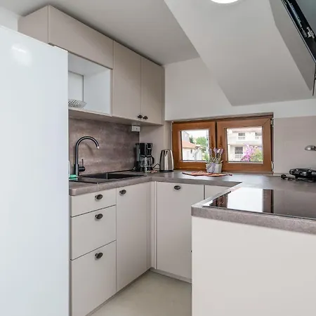 Апартаменты Stunning In Medulin With Kitchen *