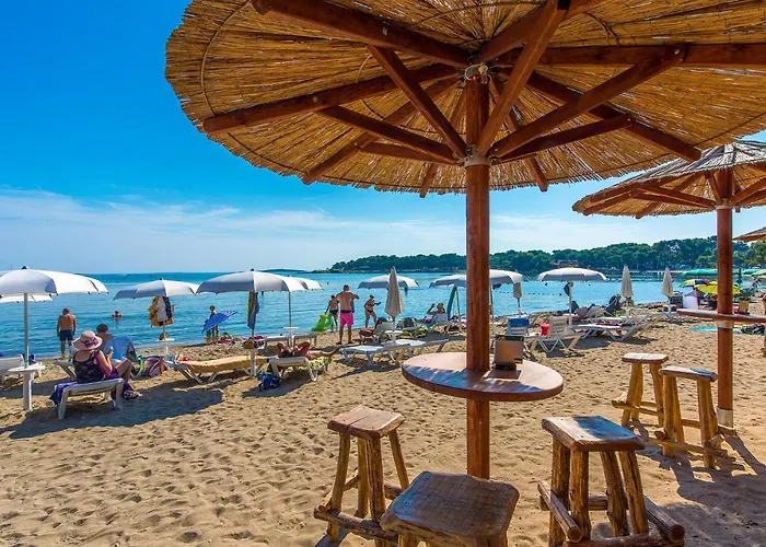 2 Bedroom Cozy In Appartement Medulin