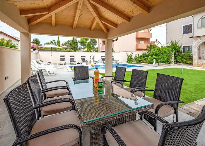 Appartement 2 Bedroom Cozy In *